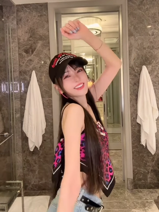 謝金燕的IG照片，美魔女代表